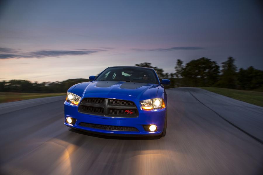  Dodge Charger Daytona 2013 года  (фото 13 из 30)